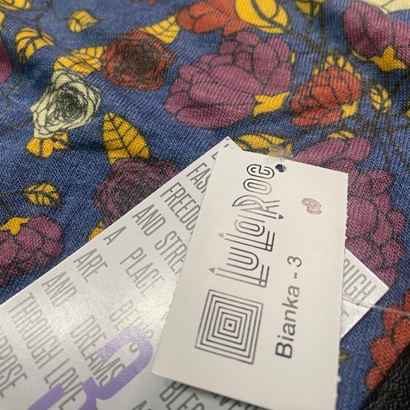 LulaRoe Bianka Kimono - Picture 3 of 5